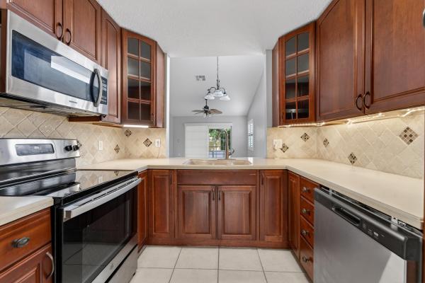 Emerald Forest Of Wellington, 13164 Quiet Woods Rd #B, Wellington, Florida 33414, image 2