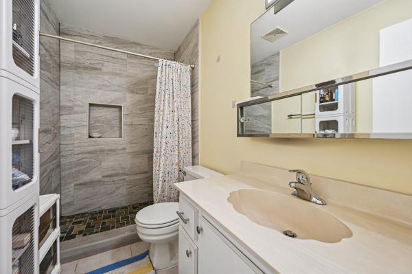 Golden Lakes Village, 107 Lake Olive Dr, West Palm Beach, Florida 33411, image 1