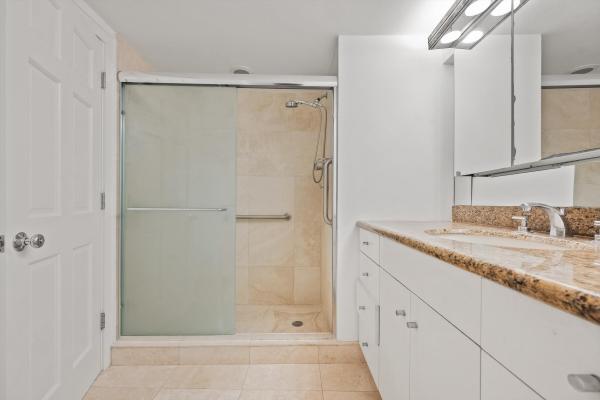 Park Place, 369 S Lake Dr #2E, Palm Beach, Florida 33480, image 2