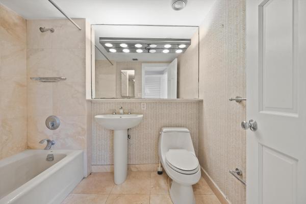 Park Place, 369 S Lake Dr #2E, Palm Beach, Florida 33480, image 3