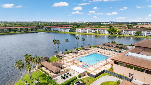 Cambridge At Century Village, 12701 SW 13th St #101f, Pembroke Pines, Florida 33027, image 1