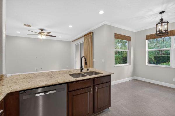 Paloma, 5072 Dulce Ct, Palm Beach Gardens, Florida 33418, image 2
