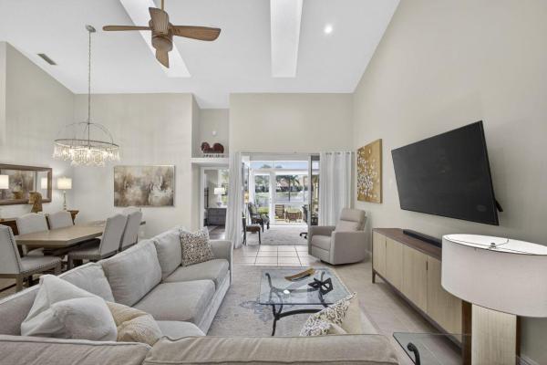 Heather Run, 2802 Sabal Palm Ln, Palm Beach Gardens, Florida 33418, image 1