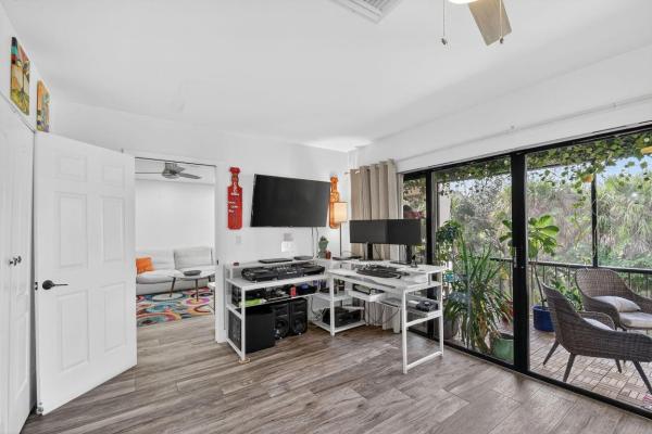 Garden Court Villas, 1801 Presidential Way #D204, West Palm Beach, Florida 33401, image 1