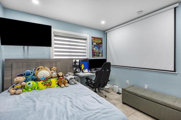 Isabella Homes, 29303 SW 144th Ave, Leisure City, Florida 33033, image 1