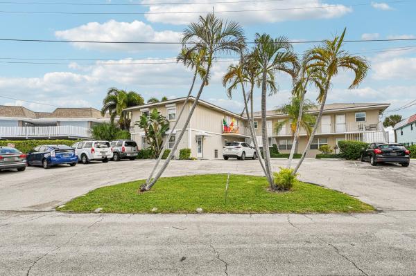 Eastwind, 370 Wilma Cir #6, Riviera Beach, Florida 33404, image 1