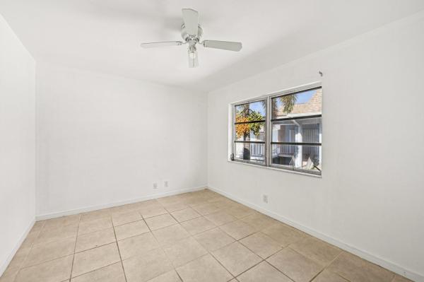 Eastwind, 370 Wilma Cir #6, Riviera Beach, Florida 33404, image 3