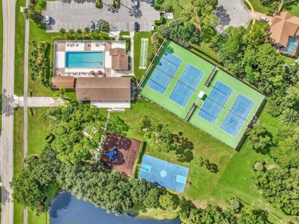 The Lakes Of Sherbrooke, 8458 White Egret Way, Lake Worth, Florida 33467, image 3