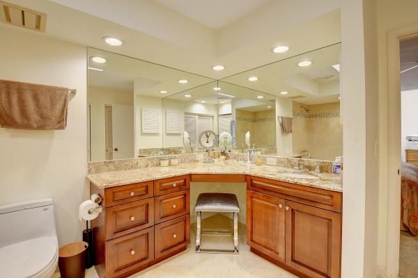 Peppertree At Boca West Country Club, 19550 Sawgrass Dr #2102, Boca Raton, Florida 33434, image 3