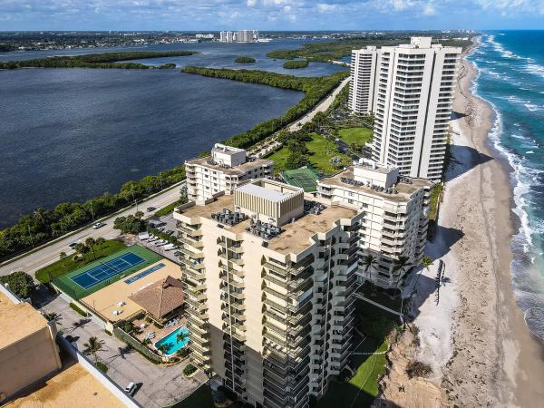 The Seagrape, 5460 N Ocean Dr #1D, Riviera Beach, Florida 33404, image 2