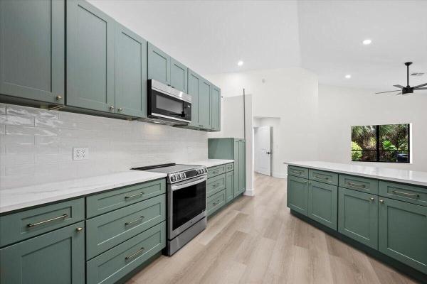 Palm Beach Country Estates, 15133 87th Trl N, Palm Beach Gardens, Florida 33418, image 1