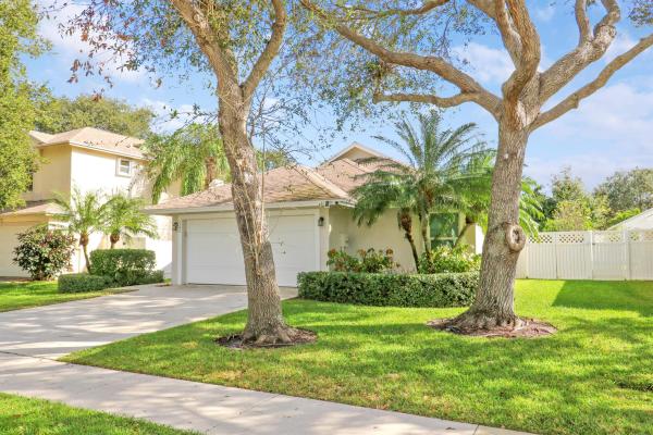 Pennock Landing, 140 Pennock Landing Cir, Jupiter, Florida 33458, image 1