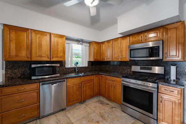 Lantana Heights, 1403 W Broome St, Lantana, Florida 33462, image 2