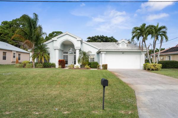 107 SW Pisces Ter, Port St. Lucie, Florida 34984, image 1