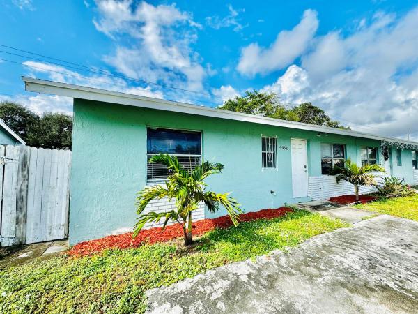 Villas Of Palm Beach, 4952 Pimlico Ct, West Palm Beach, Florida 33415, image 1