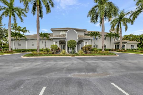 Majestic Isles, 10672 Royal Caribbean Cir, Boynton Beach, Florida 33437, image 2