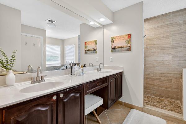 Tahoe At Lakes Of Laguna, 4451 Lake Lucerne Cir, West Palm Beach, Florida 33409, image 1