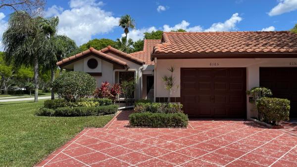 Huntington Pointe, 6165 Sunny Pointe Cir, Delray Beach, Florida 33484, image 1