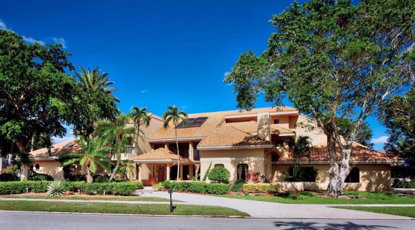 Boca Grove Plantation, 21125 Hamlin Dr, Boca Raton, Florida 33433, image 1