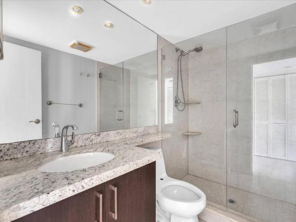 Towers Of Oceanview South, 600 Parkview Dr #719, Hallandale Beach, Florida 33009, image 1