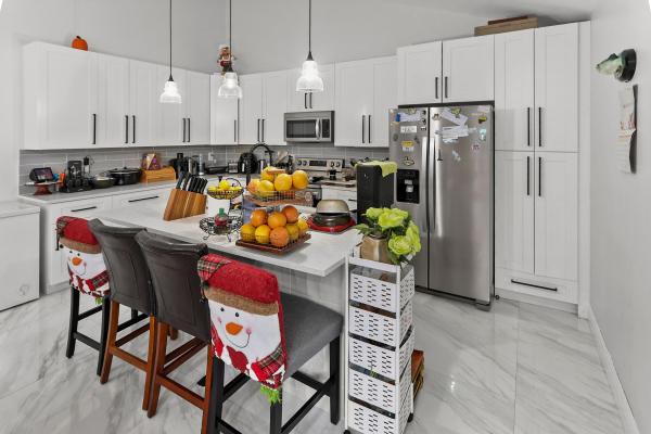 Summit Place, 1040 Summit Place Cir #A, West Palm Beach, Florida 33415, image 3