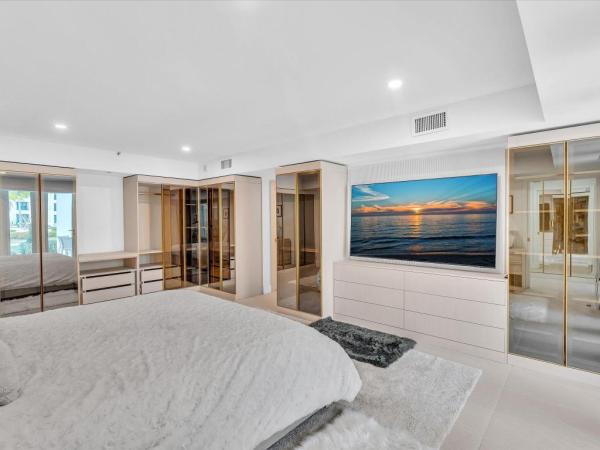 Mizner Court, 120 SE 5th Ave #225, Boca Raton, Florida 33432, image 3