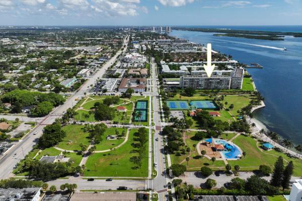 Lake Harbour Towers East, 801 Lake Shore Dr #817, Lake Park, Florida 33403, image 2
