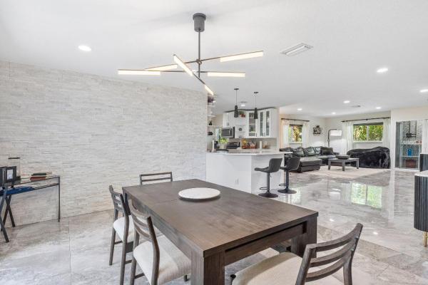 Pompano Isles, 2200 SE 9th St, Pompano Beach, Florida 33062, image 1