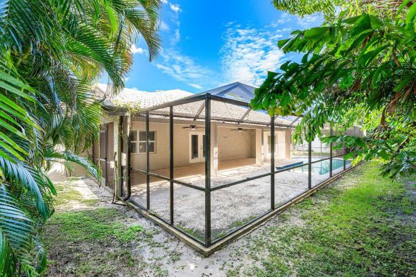 Delaire Country Club, 4572 White Cedar Ln, Delray Beach, Florida 33445, image 1