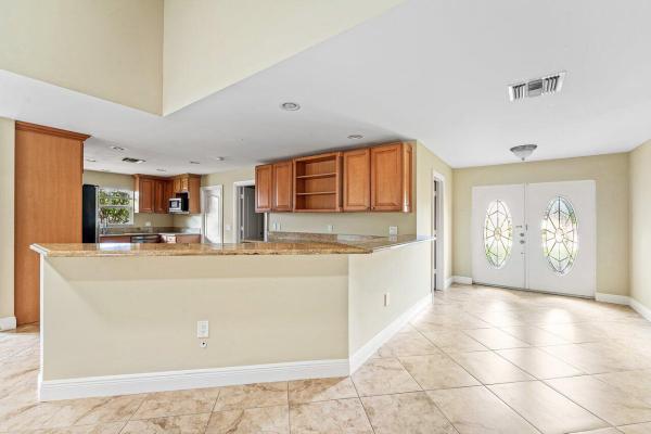 4572 White Cedar Ln, Delray Beach, Florida 33445, image 1