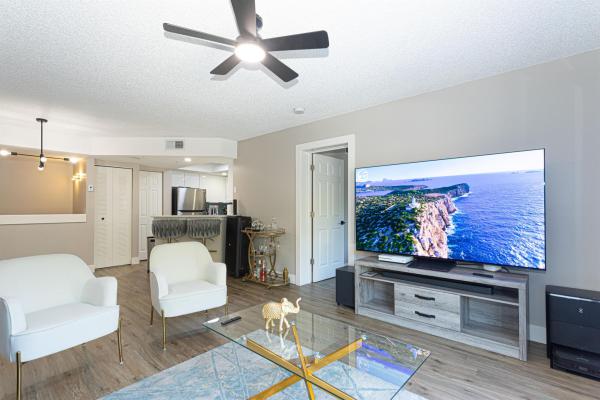 The Grand Isles, 4149 N Haverhill Rd #1617, West Palm Beach, Florida 33417, image 1