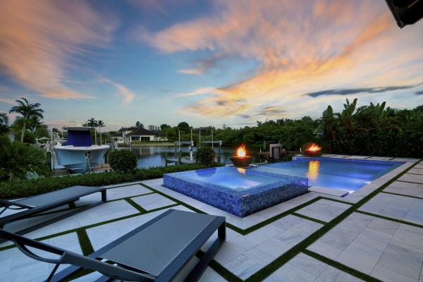 Pirates Cove, 11288 W Teach Rd, Palm Beach Gardens, Florida 33410, image 2