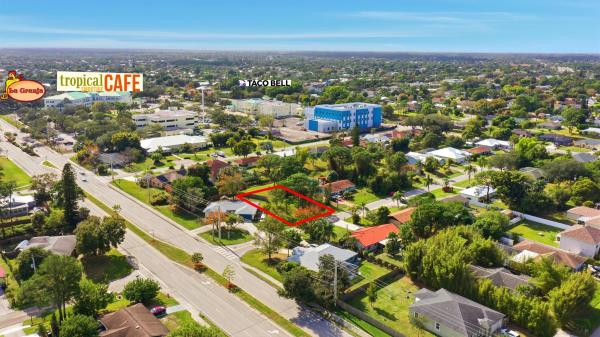 114 SW Evans Ave, Port St. Lucie, Florida 34984, image 1