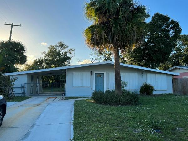 Sunrise Estates, 1219 S 10th St, Fort Pierce, Florida 34950, image 1