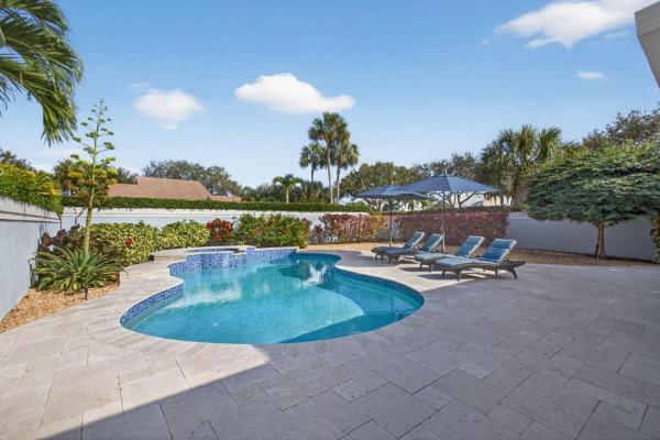 The Ridge At The Bluffs, 101 Cape Pointe Cir, Jupiter, Florida 33477, image 1