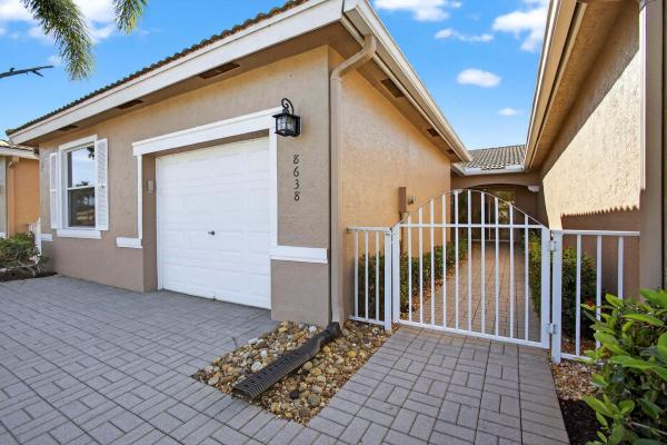 Somerset At Andros Isle, 8638 Lineyard Cay, West Palm Beach, Florida 33411, image 1