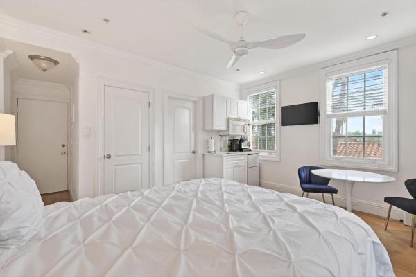 The Palm Beach Hotel, 235 Sunrise Ave #3265, Palm Beach, Florida 33480, image 2