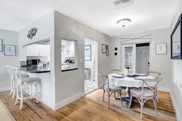 Toledo, 6410 S Olive Ave, West Palm Beach, Florida 33405, image 1