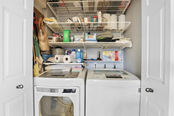 Sun Terrace At The Oaks, 2404 Pin Oak Ct, Palm Beach Gardens, Florida 33410, image 1