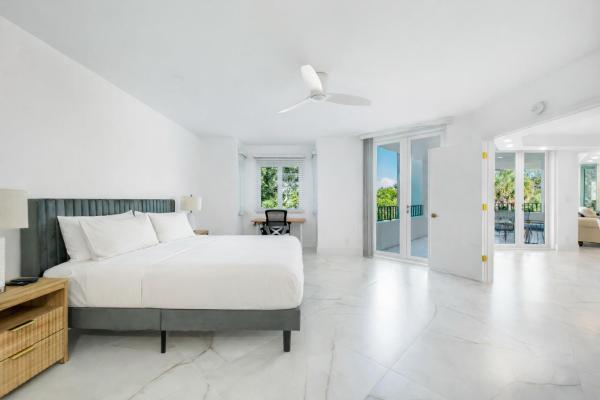 100 SE 5th Ave #304, Boca Raton, Florida 33432, image 1