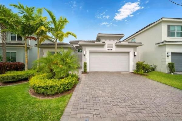 Dakota, 15371 Green River Ct, Delray Beach, Florida 33446, image 1
