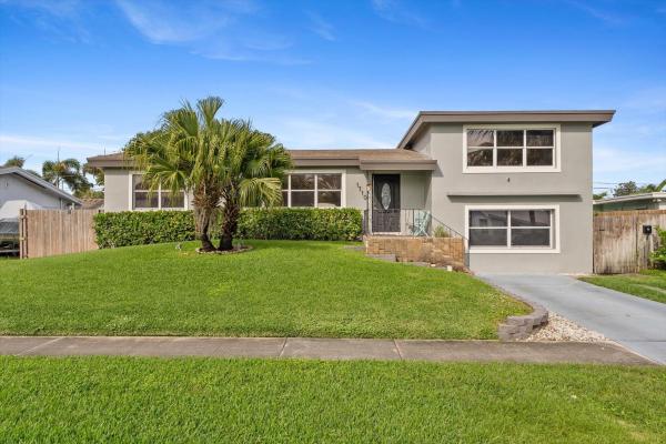 1710 Katherine Ct, Lake Worth, Florida 33461, image 1