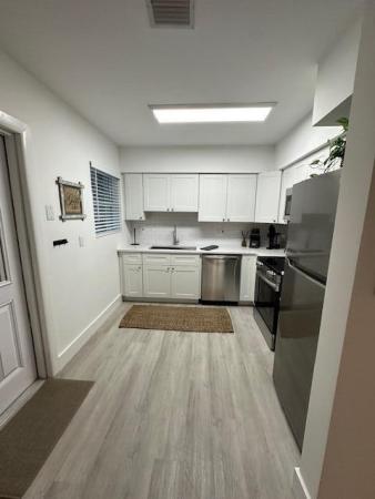 North Palm Beach Village, 522 Eastwind Dr, North Palm Beach, Florida 33408, image 2