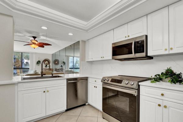 The Barclay Beach Club, 2800 N Highway A1a #206, Fort Pierce, Florida 34949, image 1