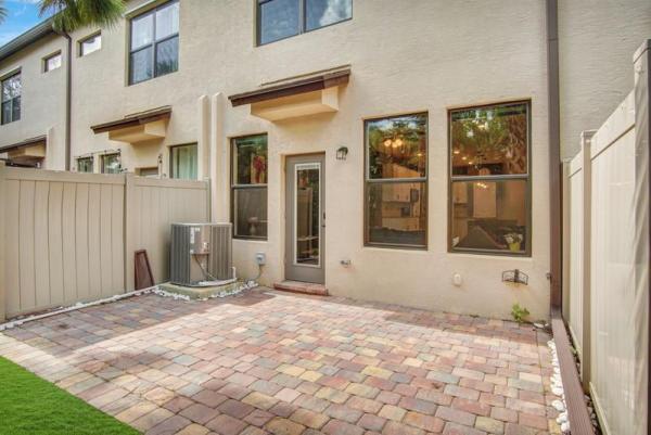 Preston Square, 2374 Post St #, Palm Springs, Florida 33406, image 1