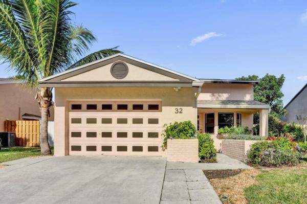 Boynton Lakes North, 32 Buxton Ln, Boynton Beach, Florida 33426, image 1