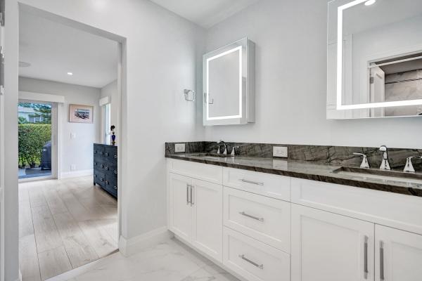 The Pines Of Delray, 1030 N Palm Ln #D, Delray Beach, Florida 33445, image 1