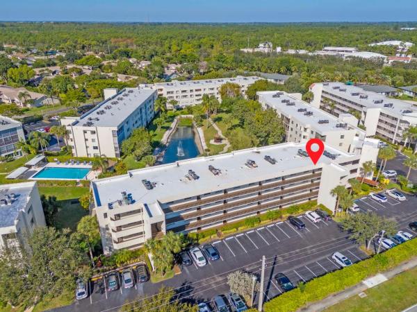 3138 Via Poinciana #116, Lake Worth, Florida 33467, image 1