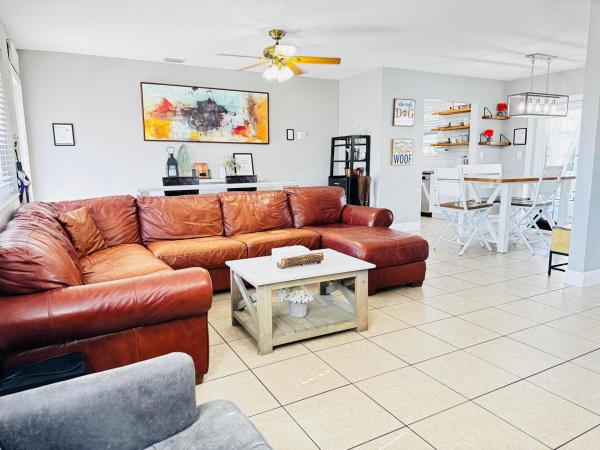 Heritage Homes, 7161 Sheridan St, Hollywood, Florida 33024, image 1