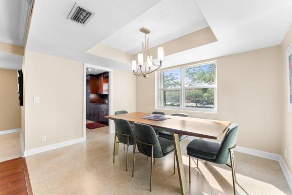 Boca Teeca, 6300 NW 2nd Ave #201, Boca Raton, Florida 33487, image 1